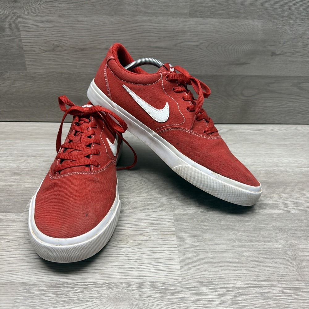 Nike SB Charge Red/ White Skate Shoes Mens Size 11 CD6279-601